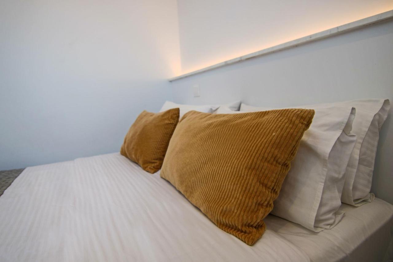 Ferienwohnung Phaedrus Living - Seaside Executive Flat Harbour 207 Paphos Exterior foto